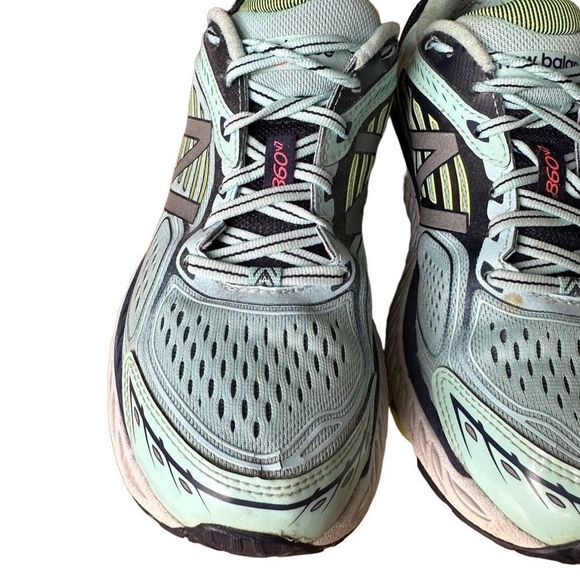 New Balance 860 v7 blue lime running sneakers - Picture 4 of 8
